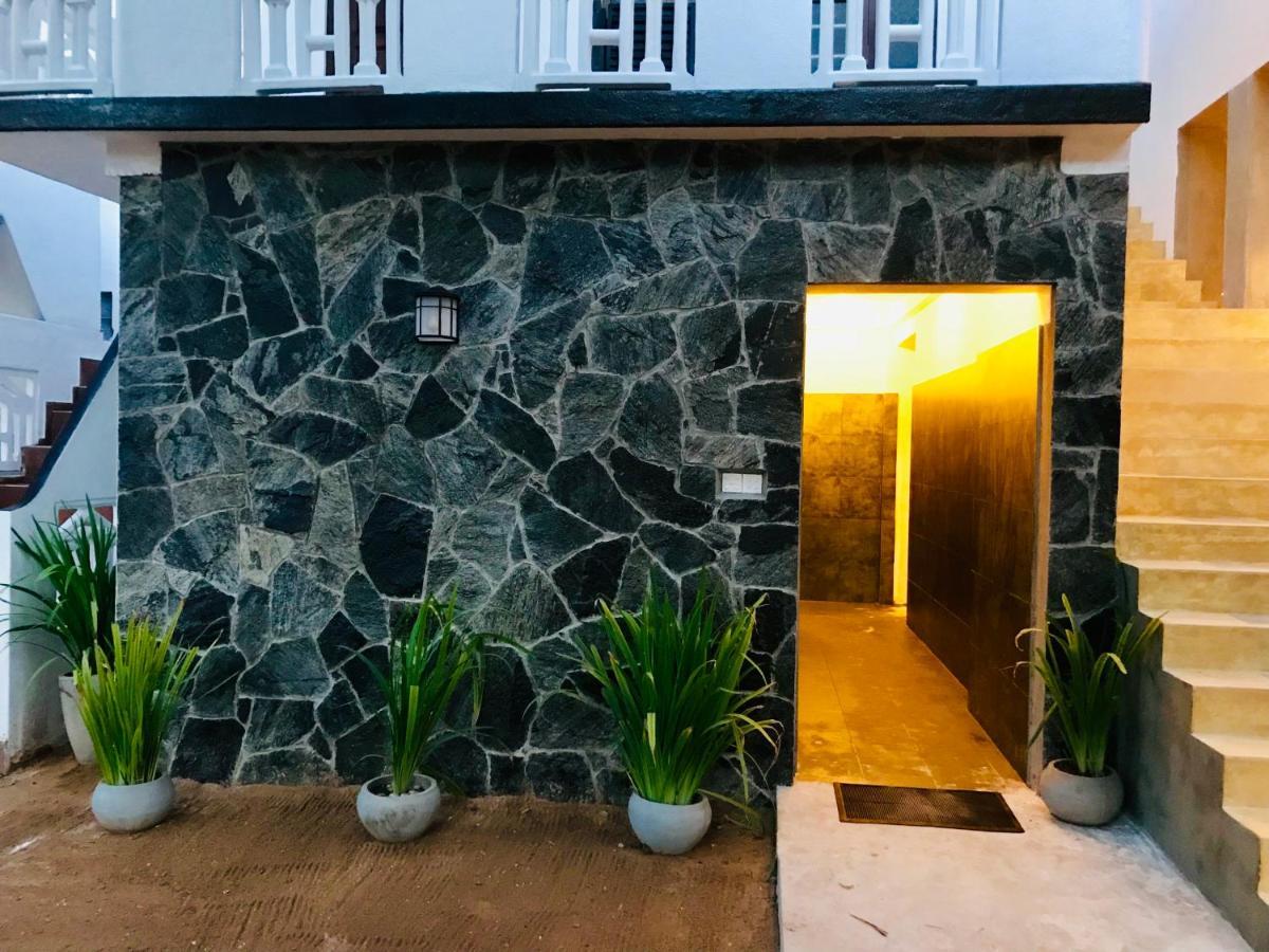 Central Beach Inn Mirissa Εξωτερικό φωτογραφία