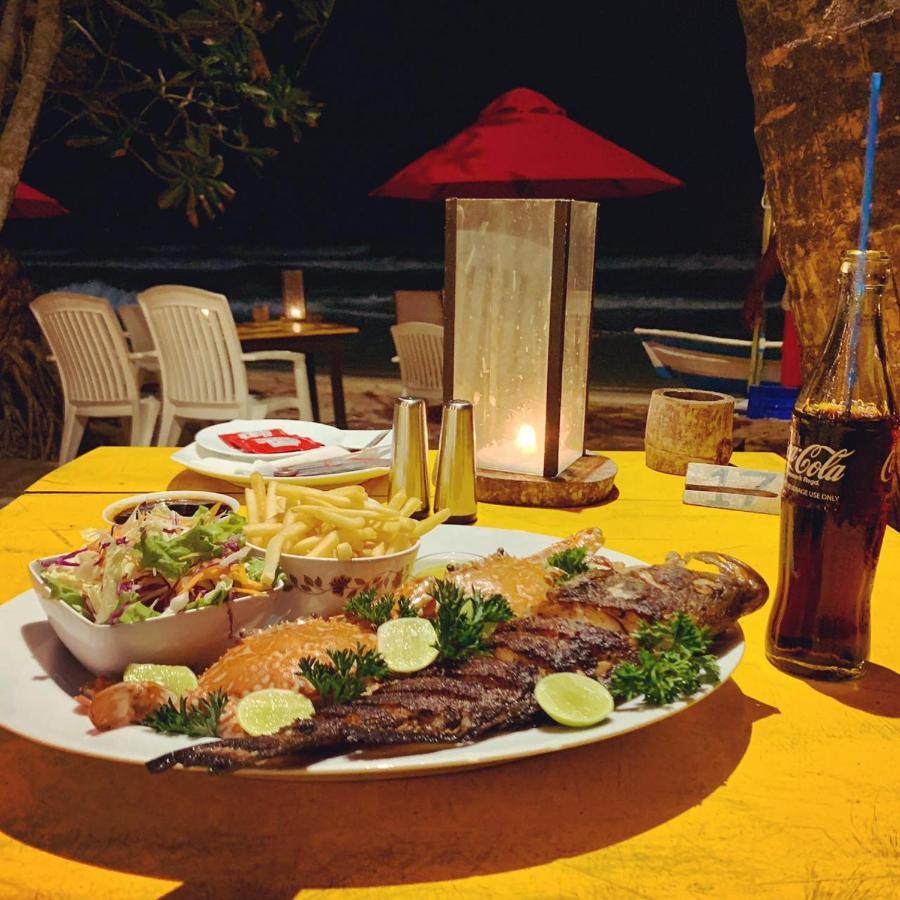Central Beach Inn Mirissa Εξωτερικό φωτογραφία