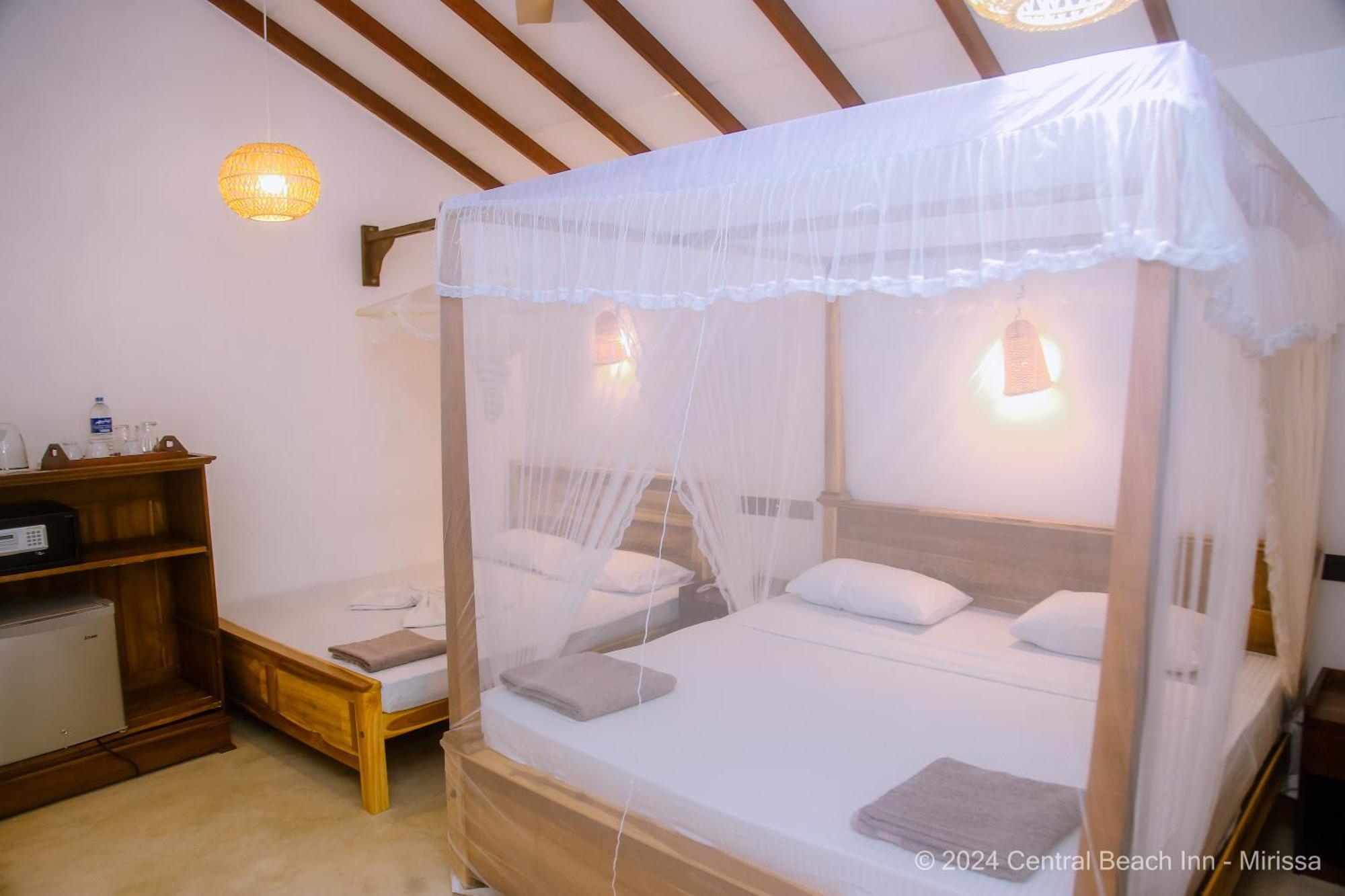 Central Beach Inn Mirissa Εξωτερικό φωτογραφία